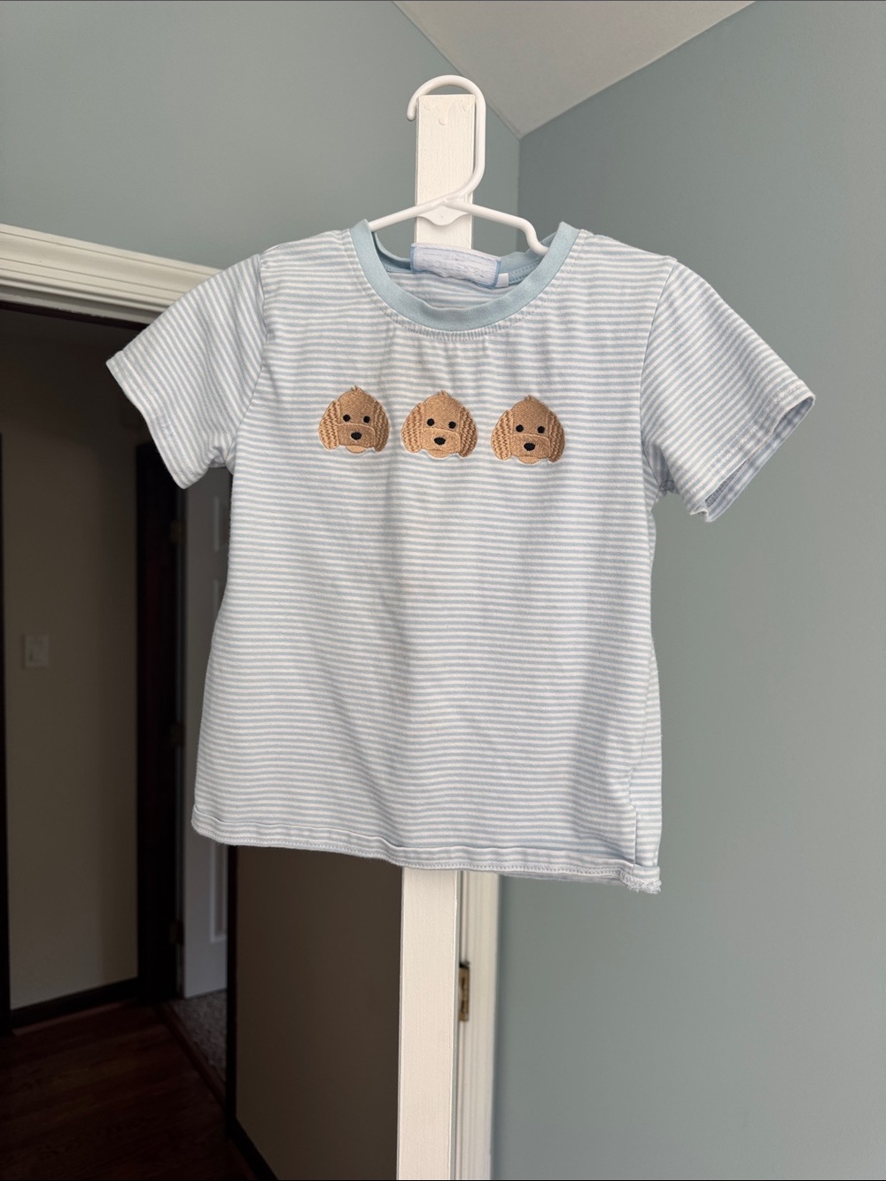 Trotter Street Kids Light Blue Striped Tee with Puppy Appliqué